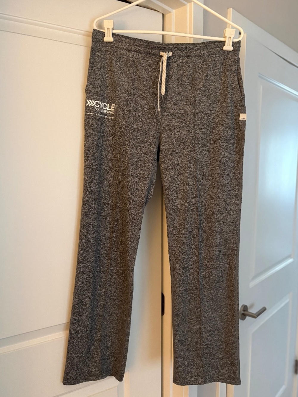 Vuori Halo Wide Leg Pants Cycle for Survival Gray Women’s XL